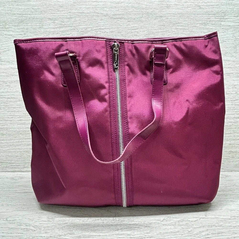 STUDIO by Diane von Furstenberg Tote Bag Plum Nylon Leather Trim Zip‎ Front